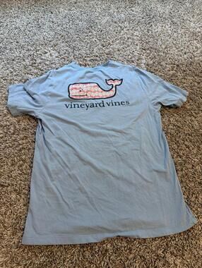 Vineyard Vines Light Blue Casual Tee Whale Graphic